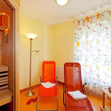 Ahlbecker Hoehe App Sonnendeck *